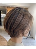 ショートボブ髪質改善カラーブラウンベージュ