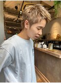 メンズ/ハイトーン/短髪/ブリーチ/スパイキーショート