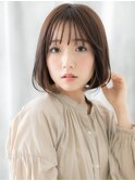 アースカラーのツヤ髪ぱっつんピュアボブd小山20代30代40代