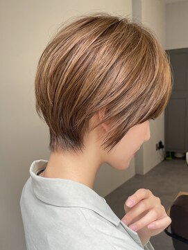 プラチナ(PLATINA) ◎ショートヘアショートボブショート丸みショートくびれショート