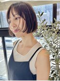 前上がりボブレイヤーグレージュカラーグレーベージュ30代20代