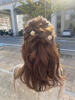 アイズ(Aizu)&nbsp;【Aizu 蒲原】結婚式ルーズハーフアップ