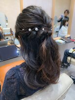 ガーデンヨコハマエスト(GARDEN YOKOHAMA est)&nbsp;お呼ばれヘア　ミディアム　ロング　ハーフアップ