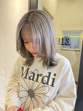 エイト 福岡天神店(EIGHT fukuoka) シルバーカラー