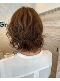 ハイライト×くせ毛をいかしたスタイル