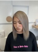 ホワイトベージュ