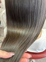 ロマンヤカタ ファース(ROMAN YAKATA fars) 透明感アッシュグレージュ@田島(2024/9)