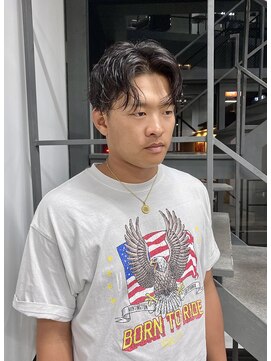 ヘアー アイス 御器所本店(HAIR ICI) センターパートソフトツイストパーマ無造作パーマ