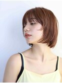 顔まわりレイヤーボブ