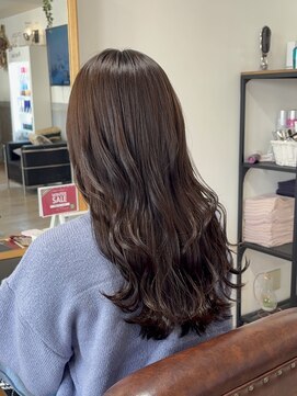 セライロ 千葉(celilo) カール/セミディ/シアーカラー/姫カット/千葉駅