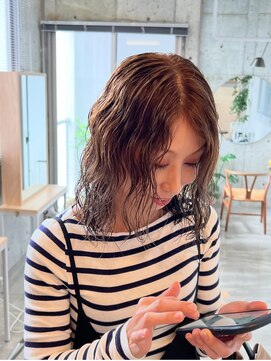 ほきもと美容室 ミディアムウェーブ