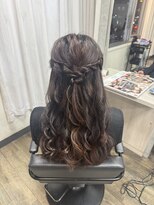 ハイル(KHAIR)&nbsp;ハーフアップアレンジ/Rena