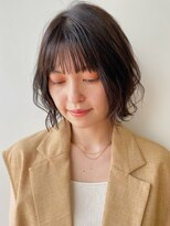 くびれ レイヤー 艶カラー イメチェンブルーブラック