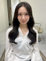 サボ(sabo)&nbsp;韓国ヘア/顔まわり/韓国レイヤー/前髪カット/小顔/韓国風