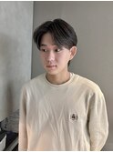 毛流れセンターパートマッシュウルフ秋冬トレンドヘア