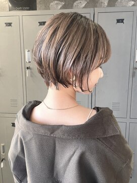 大人くびれショート