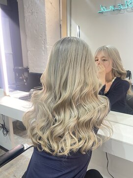 ブレンド 渋谷(BLend) ハイライトカラーくびれヘアアプリコットオレンジ