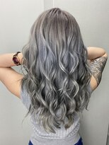 カリーナ(CARINA)&nbsp;シルバーアッシュ/ハイトーンカラー