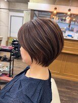 カシー(Casii)&nbsp;50代60代からの丸み大人ショートレイヤー