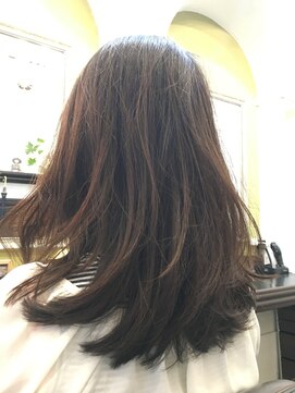 キュー ヘアー(Queue hair) セミロング