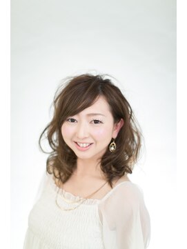 ル クール 川崎店(Le Coeur) ミィディアムデジタルパーマスタイル