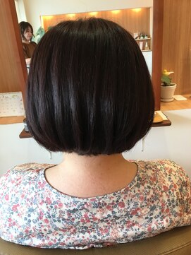 カームヘアー(Calm hair) #まとまり重視ツヤボブ