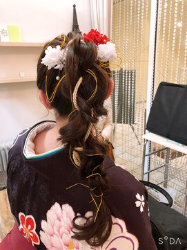 ヘアメイク ジェイエム ポニーテールアレンジ