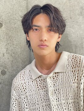 フィフス(fifth) 波巻きスパイラルパーマ/コンマヘア/センターパート