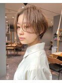 前髪なし/ハンサムショートボブ/大人/前下がり@田中俊成