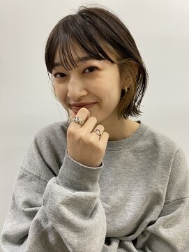 ミィ 浦和(mee) ボブ ショート インナーカラー