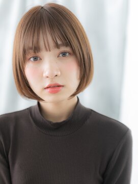 ドクターズサロン LAB 小山店 アースカラー小顔ツヤ髪切りっぱなしボブi小山20代30代40代