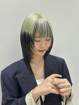 ノラ シンディ(NORA CYNDY) デザインカラーシャドウルーツカラー裾カラーレイヤーカット