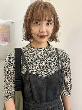 ユー(yew) ブラウンベージュ/グレージュ/くすみベージュカラー