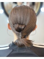 コマリ(comari)&nbsp;カチモリリボンヘアー