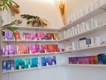 リタ(Rita)の雰囲気(【商品紹介Aujua/COTA】お悩みに合わせた商品をご案内できます♪)