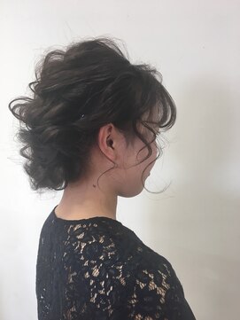 エムサロン 前橋川原(emusalon) まとめ髪