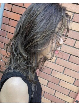 ヴィークス ヘア(vicus hair) 秋髪「ディープブルージュ×ハイライト」by 田渕 英和