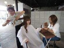 ヘアメイク カーロデュエ(Hair Make caro due)の雰囲気（【時短】ヘア・ネイル同時施術可♪）