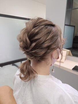 ミリー 梅田店(milly) 簡単アップ