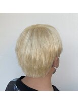 サロンドミルク 溝の口店(salon de MiLK)&nbsp;ケアブリーチでホワイトブロンドカラーに♪