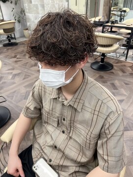 ロット 横浜(lot) メンズカット×ツイスパアッシュ×韓国マッシュ[横浜駅]