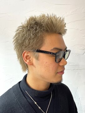 ディスイズバーバーセカンド(THIS IS BARBER 2nd) スパイキーショート　アップバング　ブリーチカラーブロンド