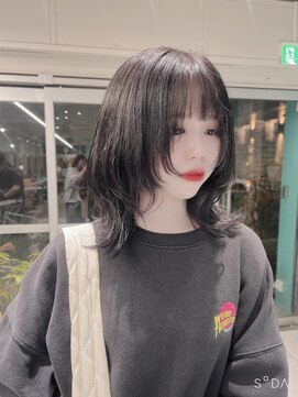 リーホリエ(Lee Horie) 大人気!ワンカールで決まるレイヤーカット 【MOMOKA】