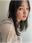 寒色ベージュ
