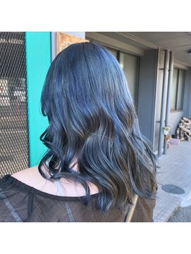 ユーリオ(Urio) 透明感カラー ブルーグレージュ