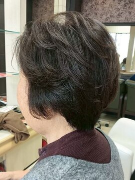 ヘアークリアー 春日部 ミセス ふんわりやわらかエレガンスショート 白髪染め