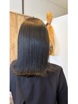 イヴェラ(IVERA)&nbsp;暗めOliveGreige