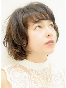 ハリス(Harris) ワンサイドショート/ボブ/ブランジュ/ダブルバンク 表参道/青山