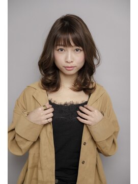 アフロディーテ 銀座(APHRODITE GINZA) カール/セミディ/シアーカラー/姫カット/銀座/東銀座