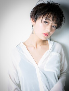 カバーヘア ブリス 大宮西口(COVER HAIR bliss) *bliss大宮*ネイビーカラーエッジショートで小顔洗練大人女子t!